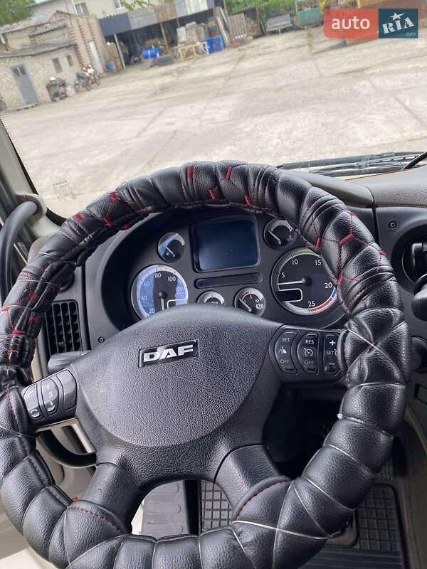 Тягач DAF XF 105 2011 в Харькове