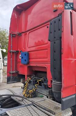 Тягач DAF XF 105 2011 в 