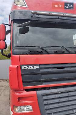 Тягач DAF XF 105 2011 в 