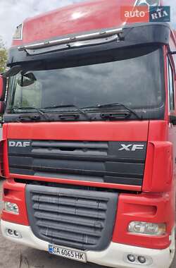Тягач DAF XF 105 2011 в 