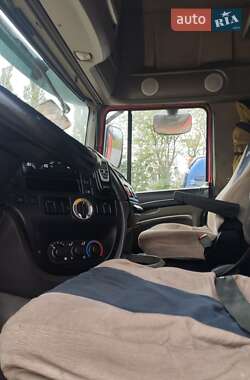 Тягач DAF XF 105 2011 в 