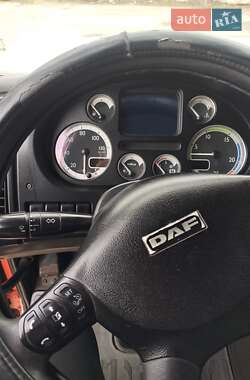 Тягач DAF XF 105 2011 в 