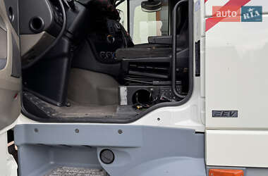 Тягач DAF XF 105 2010 в 