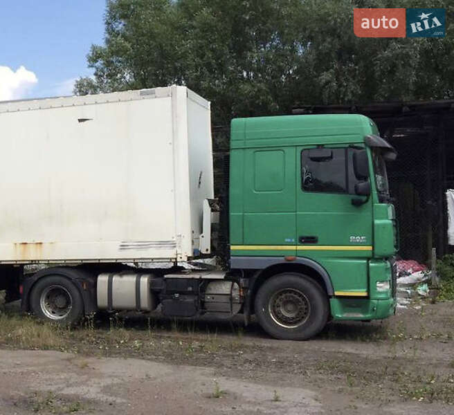 Тягач DAF XF 105 2012 в 