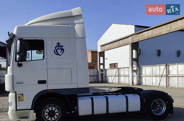 Тягач DAF XF 105 2012 в 