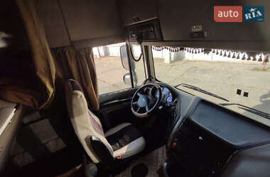 Тягач DAF XF 105 2012 в 