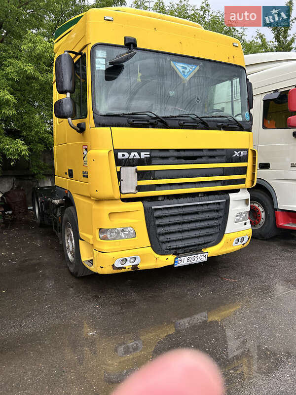 Тягач DAF XF 105 2007 в 