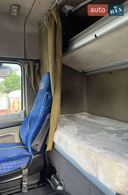 Тягач DAF XF 105 2011 в 