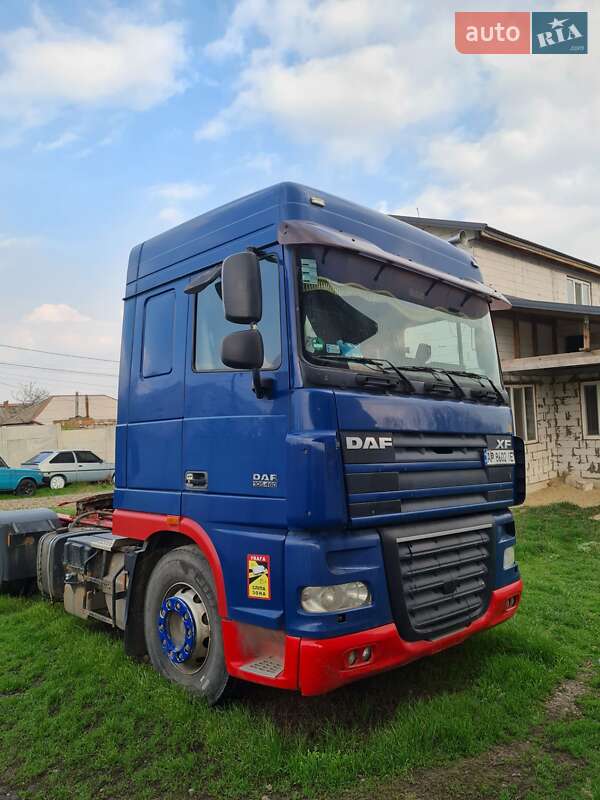 Зерновоз DAF XF 105 2011 в Запоріжжі