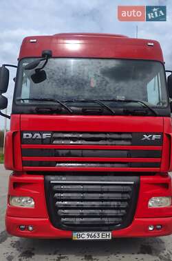 Тягач DAF XF 105 2010 в 