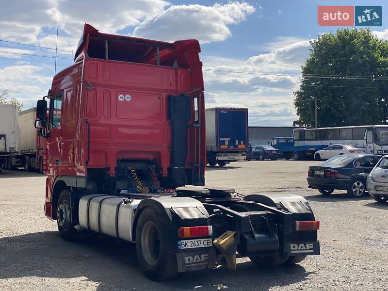 Тягач DAF XF 105 2007 в Рівному