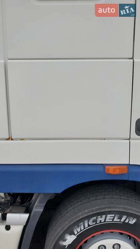 Тягач DAF XF 105 2010 в Верхнеднепровске