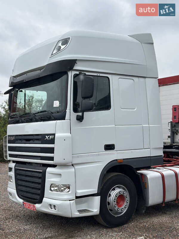 Тягач DAF XF 105 2013 в Ровно