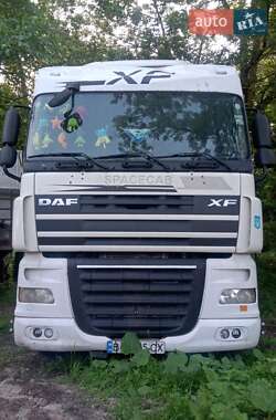 Тягач DAF XF 105 2010 в Недригайліву