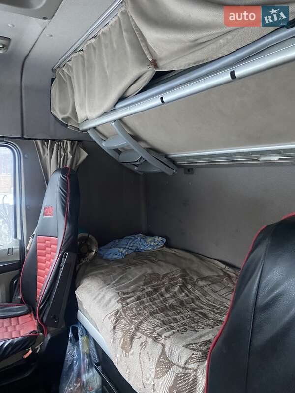 Тягач DAF XF 105 2007 в Львове