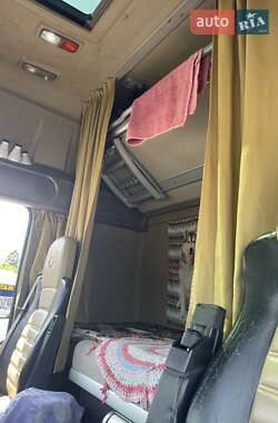 Тягач DAF XF 105 2010 в 