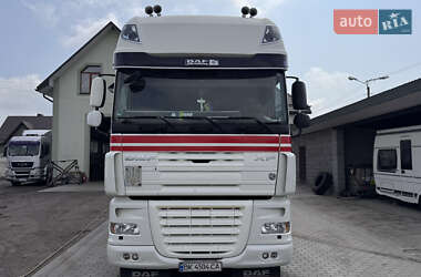 Тягач DAF XF 105 2010 в 
