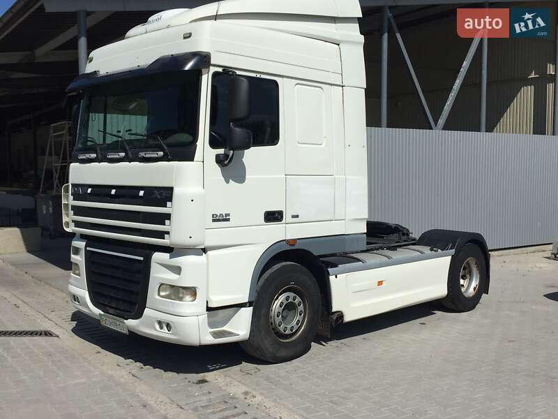 Тягач DAF XF 105 2008 в Тернополе