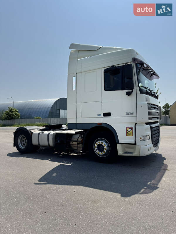 Тягач DAF XF 105 2012 в Виннице
