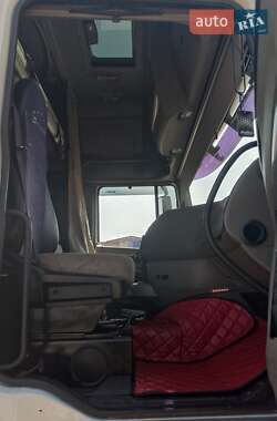 Тягач DAF XF 105 2010 в 