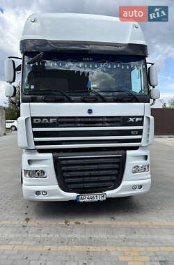Тягач DAF XF 105 2011 в 