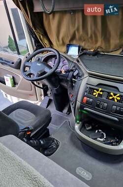 Тягач DAF XF 105 2011 в 