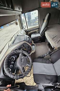 Тягач DAF XF 105 2009 в 