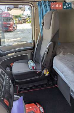 Тягач DAF XF 105 2012 в 