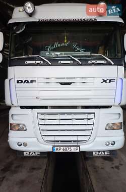 Зерновоз DAF XF 105 2008 в 