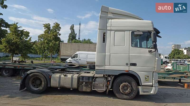 Тягач DAF XF 105 2007 в 