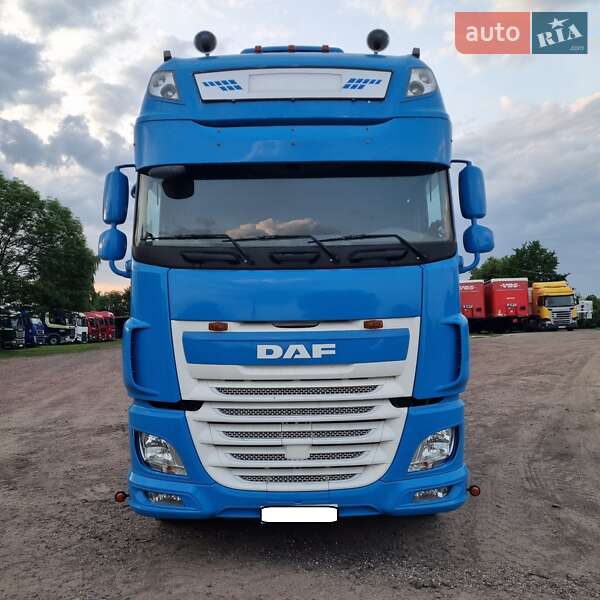 Тягач DAF XF 105 2017 в Шептицькому