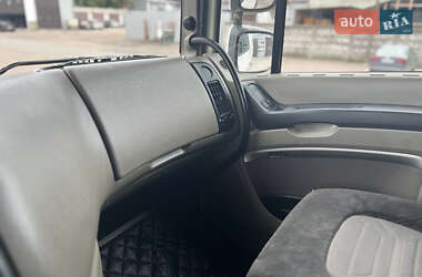 Тягач DAF XF 105 2011 в 