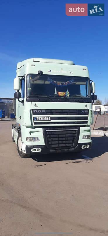 Тягач DAF XF 105 2011 в 