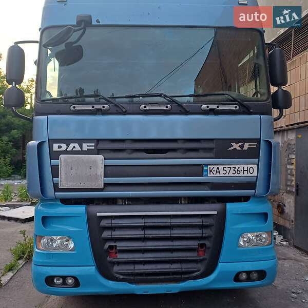 Тягач DAF XF 105 2009 в Києві