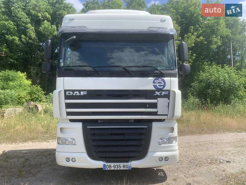 Тягач DAF XF 105 2013 в Виннице