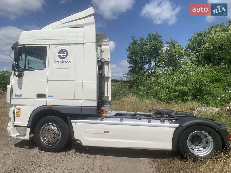 Тягач DAF XF 105 2013 в Виннице