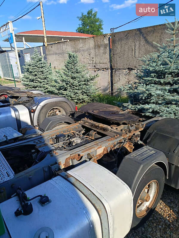 Тягач DAF XF 105 2006 в Одессе