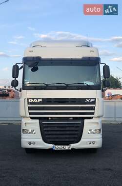 Тягач DAF XF 105 2011 в 