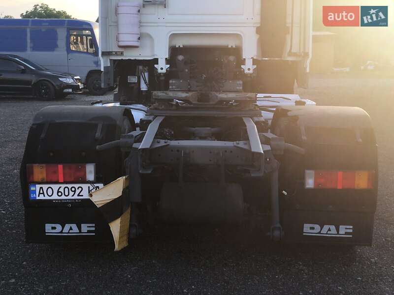 Тягач DAF XF 105 2011 в Хусте
