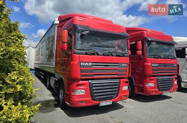 Тягач DAF XF 105 2010 в 