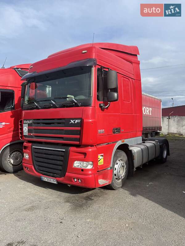 Борт DAF XF 105 2012 в Мукачевому