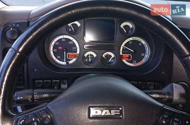 Тягач DAF XF 105 2011 в 