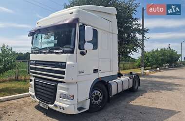 Тягач DAF XF 105 2008 в Умані