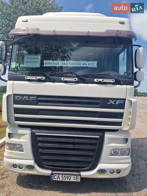 Тягач DAF XF 105 2008 в Умані