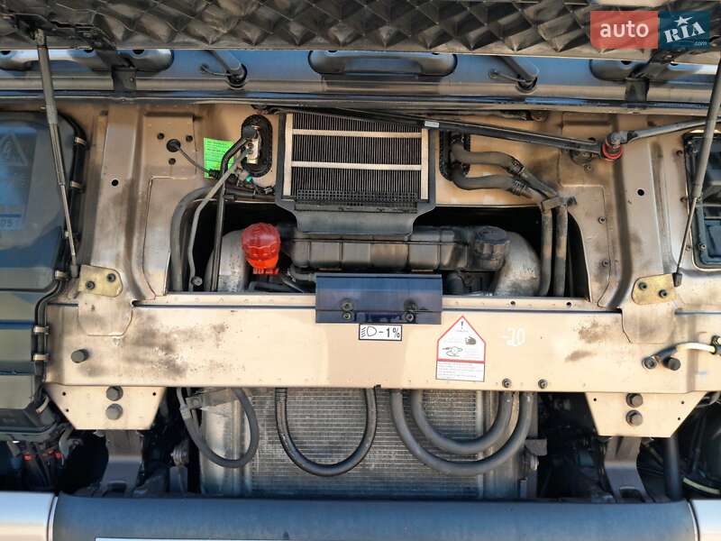 Тягач DAF XF 105 2008 в Прилуках
