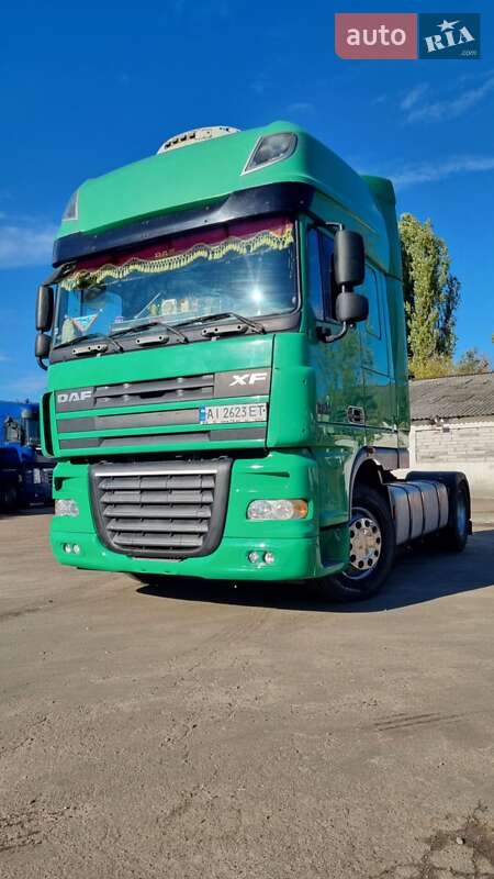 Тягач DAF XF 105 2009 в 