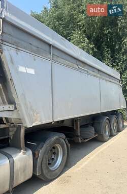 Тягач DAF XF 105 2011 в 