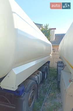Бензовоз DAF XF 105 2012 в 