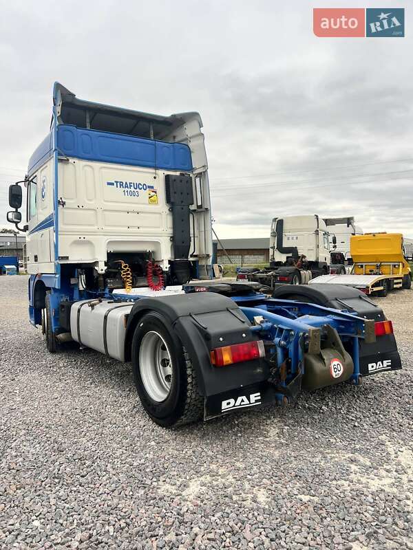 Тягач DAF XF 105 2010 в Львове