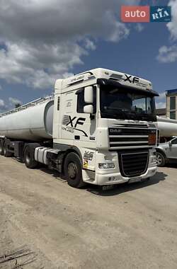 Тягач DAF XF 105 2011 в 